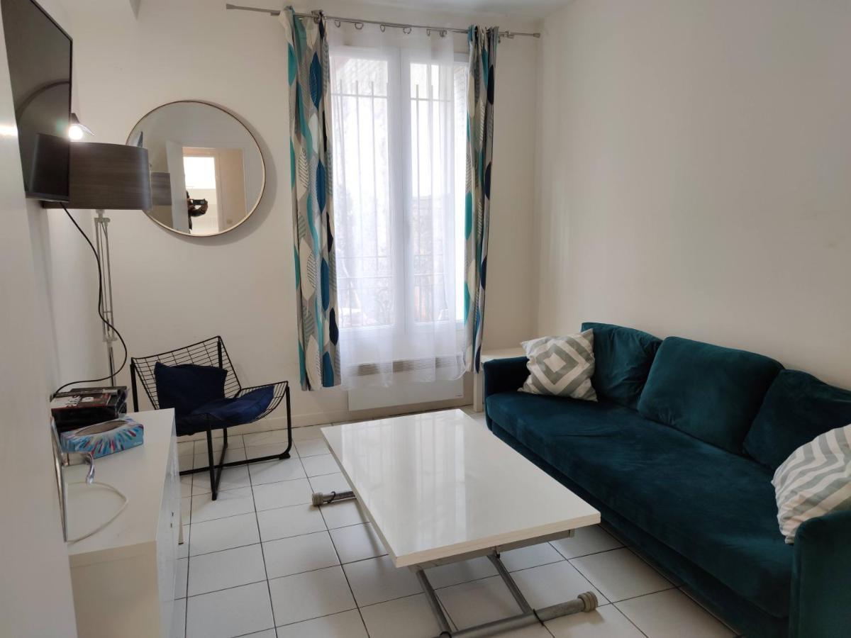 Modern 1 Bedroom Apartment Near The Metro. Ιβρύ-συρ-Σεν Εξωτερικό φωτογραφία