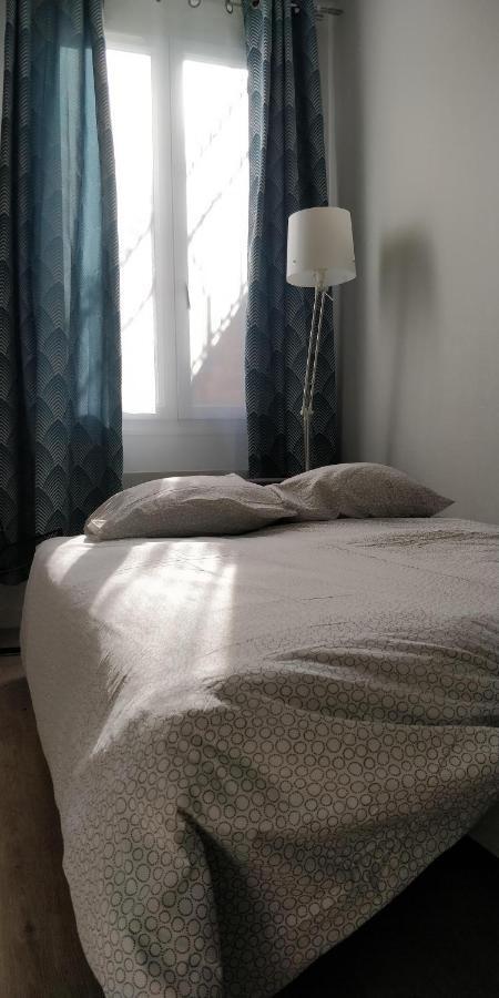 Modern 1 Bedroom Apartment Near The Metro. Ιβρύ-συρ-Σεν Εξωτερικό φωτογραφία