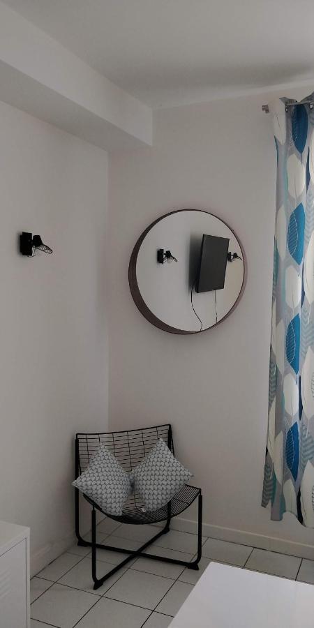 Modern 1 Bedroom Apartment Near The Metro. Ιβρύ-συρ-Σεν Εξωτερικό φωτογραφία