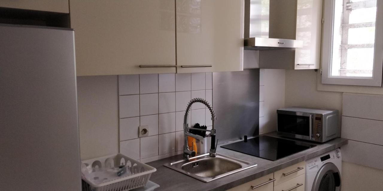Modern 1 Bedroom Apartment Near The Metro. Ιβρύ-συρ-Σεν Εξωτερικό φωτογραφία